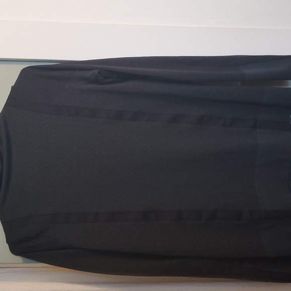 Under Armour women's top - Picture 4 of 5